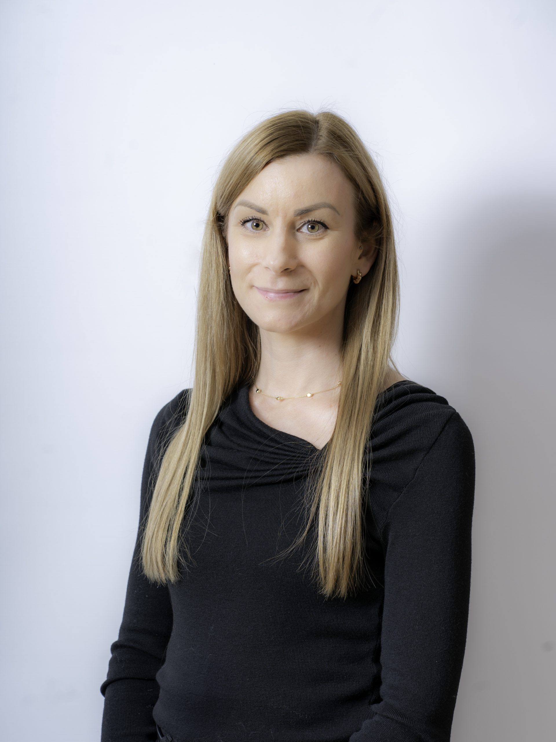 Carina Adam-Hartinger